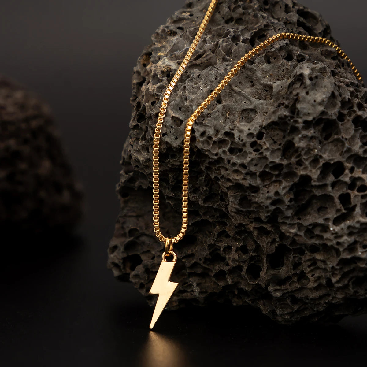 KunJoe 2026 Punk Metal Geometry Lightning Pendant Necklace for Men Simple Silver Color Box Chain Choker Necklace Hip Hop